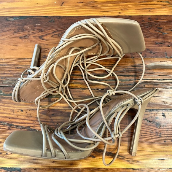 ASOS tan lace up heels. Size 8, 4.5” heel - Picture 5 of 7